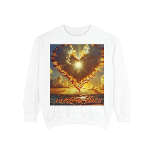 Sunset Heart Unisex Sweatshirt - Cozy Love for Every Occasion
