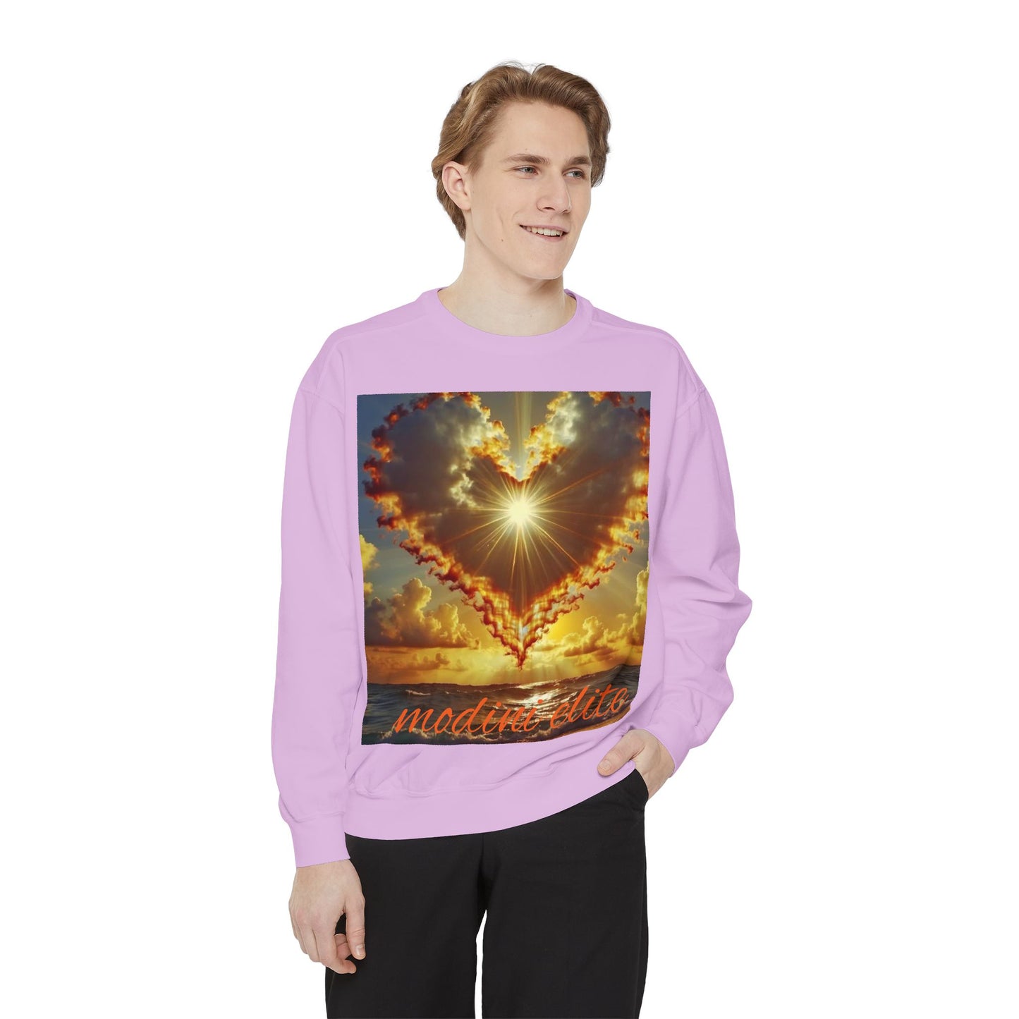 Sunset Heart Unisex Sweatshirt - Cozy Love for Every Occasion
